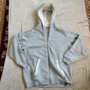 Aerie Grey and White Fluffy Hoodie Size Medium
